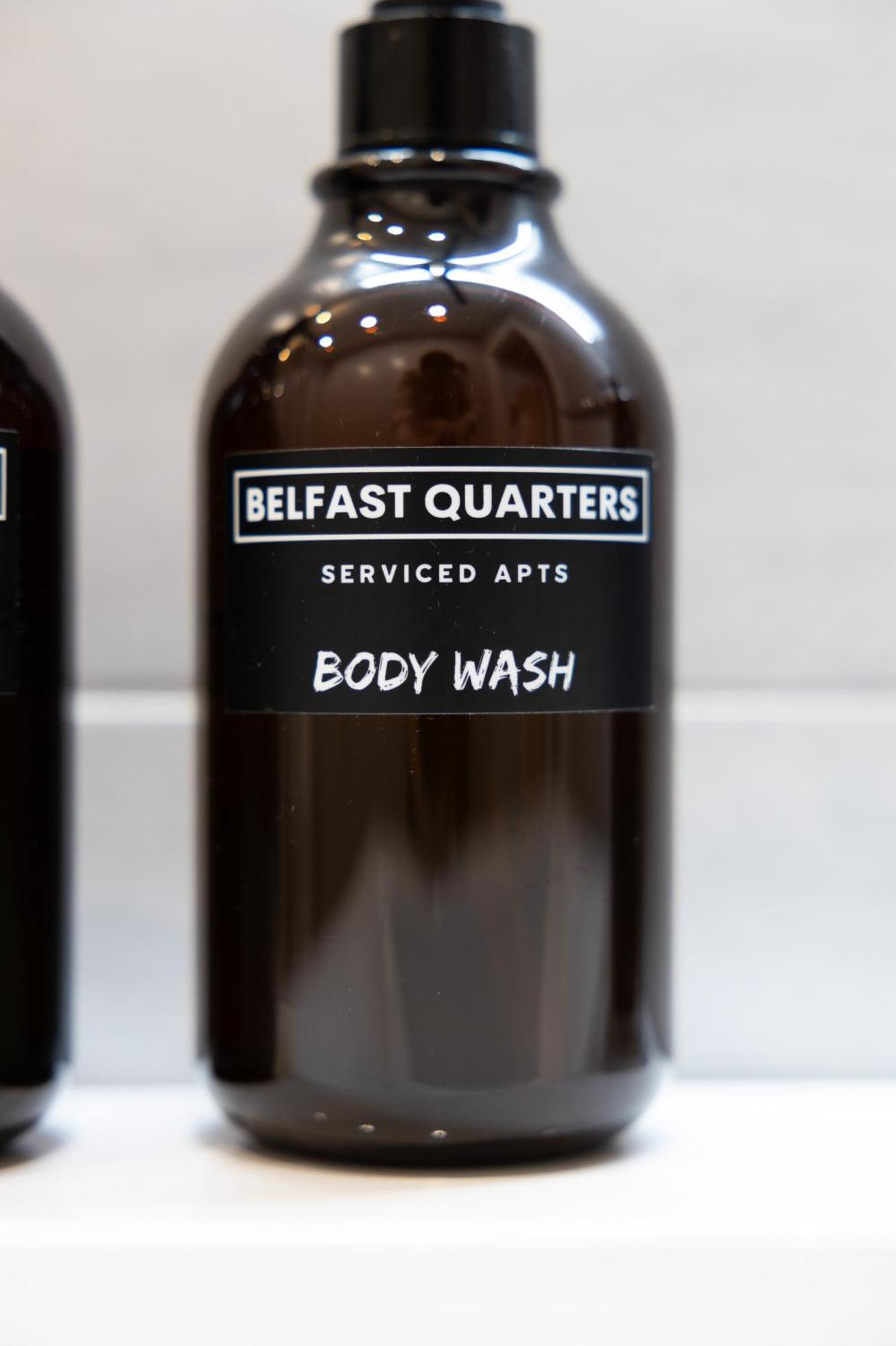 Belfast Quarters- Whitehall Sq Luaran gambar
